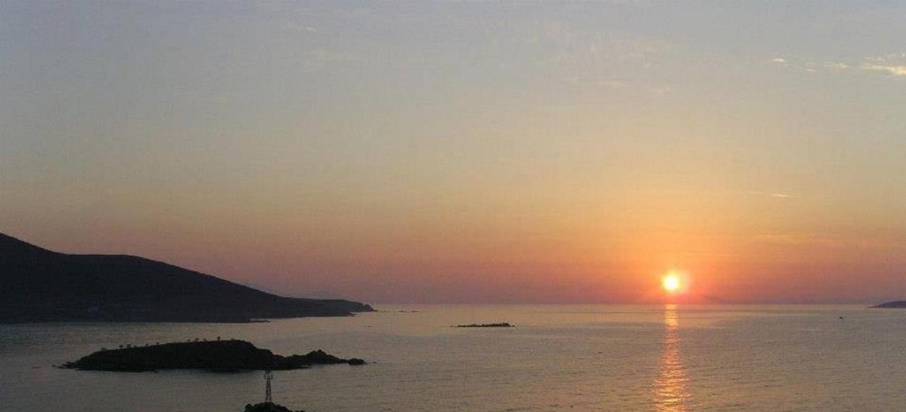 Endless Blue From Syros - Fabrika Resort House 1 Vári Eksteriør bilde